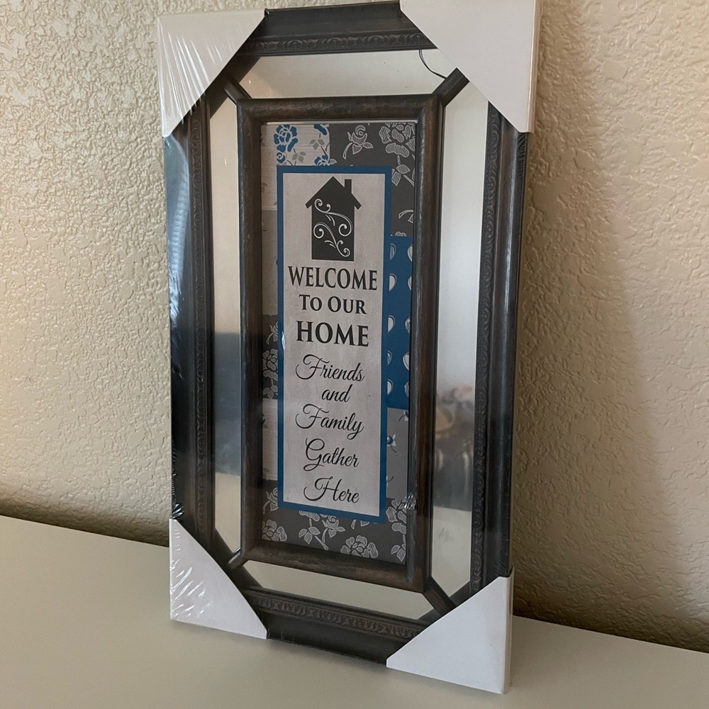 Welcome Sign with Mirrors